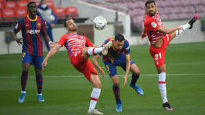 En el banquillo del granada estarán arnau, costa, gonalons, quina, vico, adrián marín, molina, soro y barcia. 2wmth6jjli5hgm