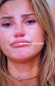 IRIS IS SOOOOOOO REALLLLLL FOR THAT CONVO WITH CIERRA. knock some sense  into my girl Iris 👏🏼 Olandria and Nic were weirdddddd for what they did  idc idc idc.