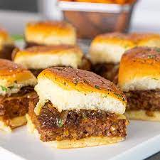 Beyond Beef Garlic Sliders Beyond Meat The Future Of Protein Beyond Beef Recipes Vegan Dishes Recipes