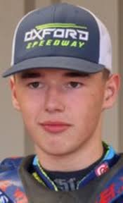 Starza field takes shape