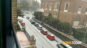 Il maltempo sembra non arrestarsi e anche oggi, mercoledì 9 giugno, un'ondata d. Grandinata A Roma Oggi 19 Aprile 2021