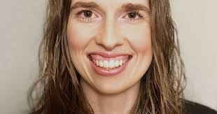 Karen Nickerson's Instagram, Twitter & Facebook