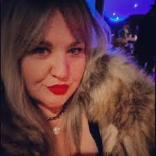 Erin Bradley (@atxerin) • Instagram photos and videos