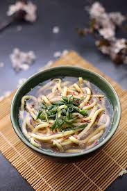 Japanese Kake Udon Noodle Soup Recipe Kawaling Pinoy Recipe Kake Udon Udon Noodle Soup Asian Recipes