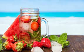 The farmer shared his experience with others who soon began picking the berries as well — an. 10 Healthy Drinks Other Than Water You Need To Be Sipping On