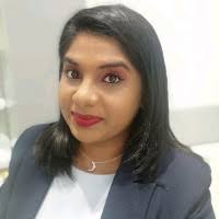 70+ perfiles de «Larissa»