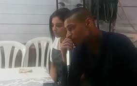 מאות הגיעו לסליחות סמוך לביהח בו מאושפז הלוחם הפצוע. Vvu5knzate6v5m