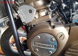 Lihat promo dan simulasi kredit di bulan juni di kota anda. Biar Paham Begini Cara Kerja Teknologi Super Kips Kawasaki Ninja 150 Gridoto Com
