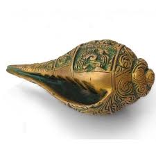 Another good example of how to optimise your space, you can also turn the niches and corners of ans. Indian Shankh Pooja Accessory Home Decor Goddess Decor Wholesale Home Decor Indian Decor
