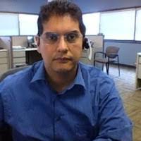 Roberto Solis's Instagram, Twitter & Facebook