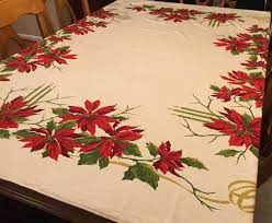 Vintage 1960s Large Rectangular White Cotton Floral Christmas Etsy Christmas Table Cloth Christmas Floral Christmas Linen