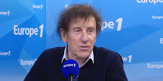 Alain souchon et laurent voulzy collaborent depuis 1974 et ont écrit ensemble les plus belles chansons de leurs carrières solo. Alain Souchon Tells How The Meeting With Laurent Voulzy Changed His Life Teller Report