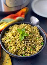 This green leafy vegetable is known as pasalai keerai in tamil. 20 Minute Instant Pot Palak Rice Spinach Rice Simmer To Slimmer