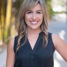 Abby Cantu's Instagram, Twitter & Facebook