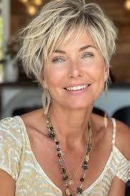 Phyllis Speir's Instagram, Twitter & Facebook