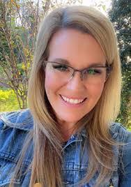 Stephanie Pitts's Instagram, Twitter & Facebook