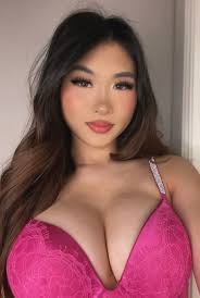 Kayla Vy - Free pics, galleries & more at Babepedia