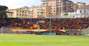 Ogni giorno notizie, calciomercato e approfondimenti sull'us catanzaro calcio 1929. Catanzaro Catania 1 2 La Fotogallery Uscatanzaro Net