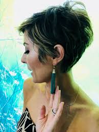 Find out about this engaging personality in amy stran's wiki. My Earrings Are Here Blogs Forums