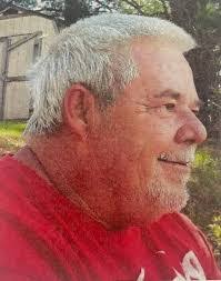 Robin Mullins's Instagram, Twitter & Facebook