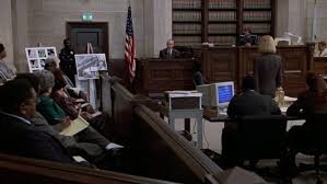 Miután képtelen kapcsolatot teremteni feleségével és visszatalálni korábbi életmódjához, sérthetetlen istennek képzeli magát. Hd Videa Legbelso Felelem 1996 Teljes Film Magyarul Videa