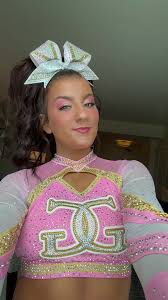 GG broke 97 todayyyy 🙌🏻🫶🏼 #orlandoflorida #iceadelyn #cheerleader  #icegoldengirls #cheerleadingtiktok #97 #allout #goallout #newuni