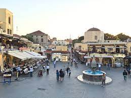 Zwei gesichter prägen die wundervolle hauptstadt der insel. Altstadt Von Rhodos Der Rhodos Inselblog