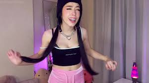 PS has a DDLG fetish