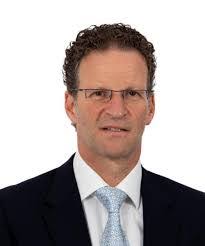 Bernard Berger's Instagram, Twitter & Facebook