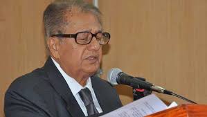 Master communicator says goodbye