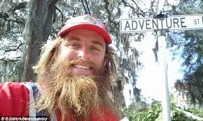 Forrest Gump' breaks London Marathon record for fastest character