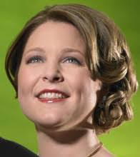 Dana Bemis's Instagram, Twitter & Facebook