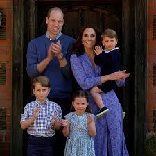 Полное имя шарлотта элизабет диана кембриджская, англ. Duke And Duchess Of Cambridge Return To London Prince George Princess Charlotte Schools Reopening Tatler