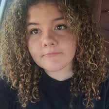 Mia Knight (MiaFloraKnight)