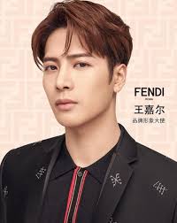 Является главным рэпером и трикером. Jackson Wang Celebrity Age Weight Height Net Worth Dating Facts
