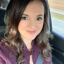 Holly Stogsdill's Instagram, Twitter & Facebook