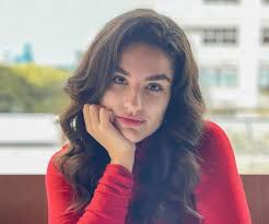 Kéfera Buchmann se declara bissexual nas redes sociais