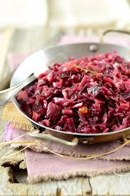 Chou Rouge Cuit Lentement Aux Raisins Secs Recette Tangerine Zest Recette Chou Rouge Cuit Recette Chou Rouge Chou Rouge