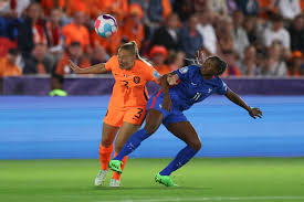 Doña reclamos desnuda i had been frequenting this company