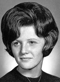 Peggy Timms's Instagram, Twitter & Facebook