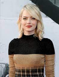 Stone is currently in england filming historical biopic the favourite (alongside rachel weisz and nicholas hoult), so it's. Emma Stone Hat Eine Neue Sommer Haarfarbe Woman At
