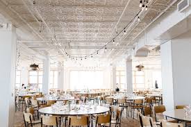 Casual Glam Edmonton Wedding At Red Strap Market Junebug Weddings Edmonton Wedding Canadian Wedding Venues Unique Event Venues