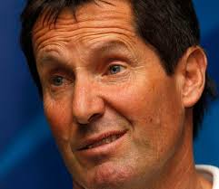 Robbie Deans, overlooked for the All Blacks&#39; coach&#39;s job four years ago, has set his sights on a ... - robbie_deans_4e9821d093