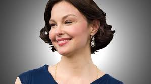 Ashley Judd answers Mo Egger's call to defend Ellis
