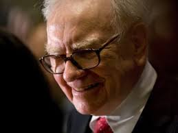 Warren Buffett offers Wall Street-sized compensation to attract talent