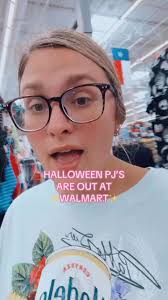 THIS IS NOT A DRILL!! Run to Walmart y’all!! ❤️ #walmart #halloween  #pajamas #walmartfinds #spookyseason #walmartfashion #walmartpajamas  #womenspajamas #halloweenpajamas