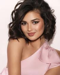 Dion Bennett's Instagram, Twitter & Facebook