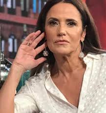 Hoy cumpliria años Antuco Telesca nacido bajo el nombre de Antonio Telesca,  fue un actor argentino de cine, radio y televisión. Era hijo de la actriz  Raquel Notar y nieto de la