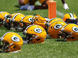 The packers are casting a wide net with backup quarterbacks. Cheese Curds 4 19 10 Days To The Draft Packers Go All Virtual For Start Of Offseason Acme Packing Company