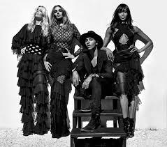 Shop our collection of 4 black & white naomi campbell prints in limited edition. Cindy Crawford Naomi Campbell And Claudia Schiffer Star In Balmain Spring 2016 Campaign Vogue